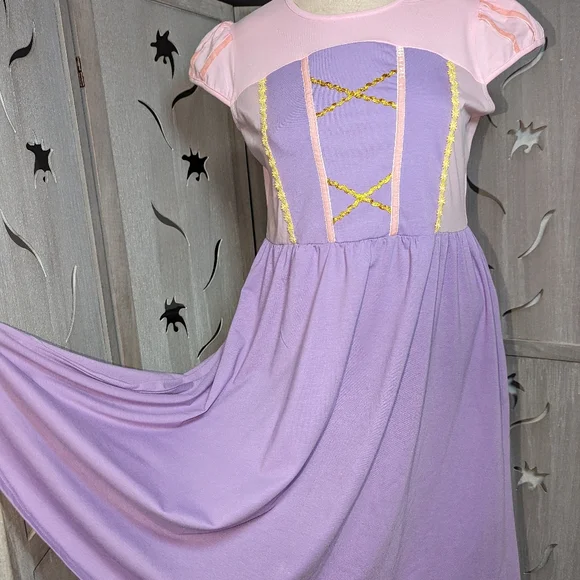 New Women Adult vacation Summer dress size XS - XXL princess Rapunzel - Picture 1 of 13